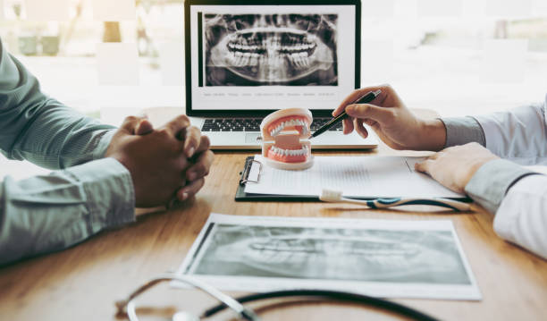 Best Broken or Cracked Tooth Emergency Dentist in Bloomfield, IN